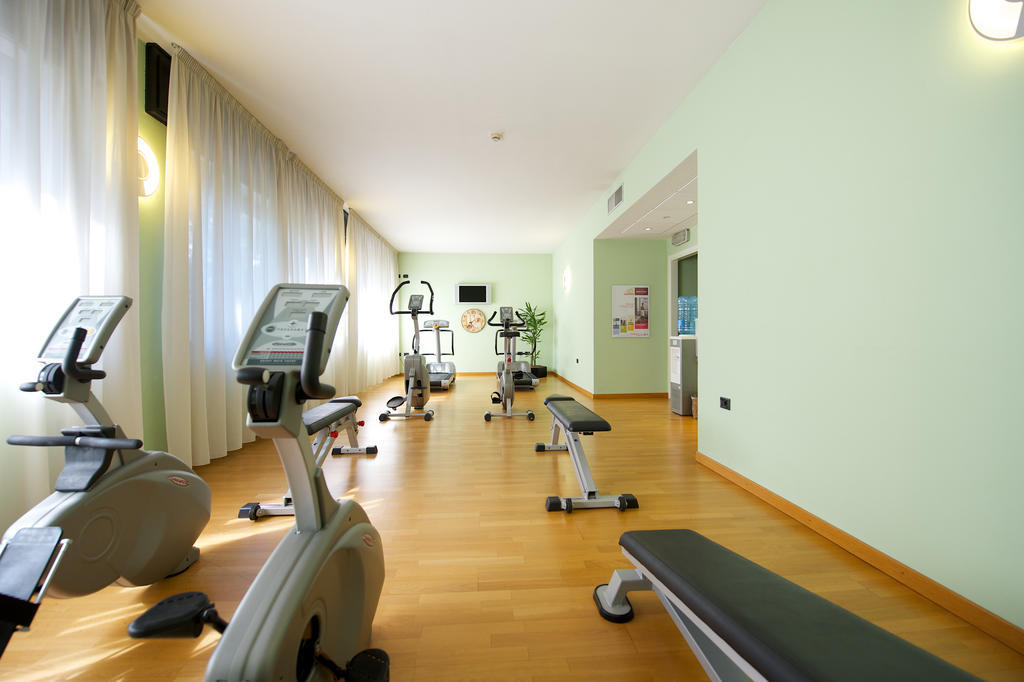 Mercure Reggio Emilia Centro Astoria Exterior photo